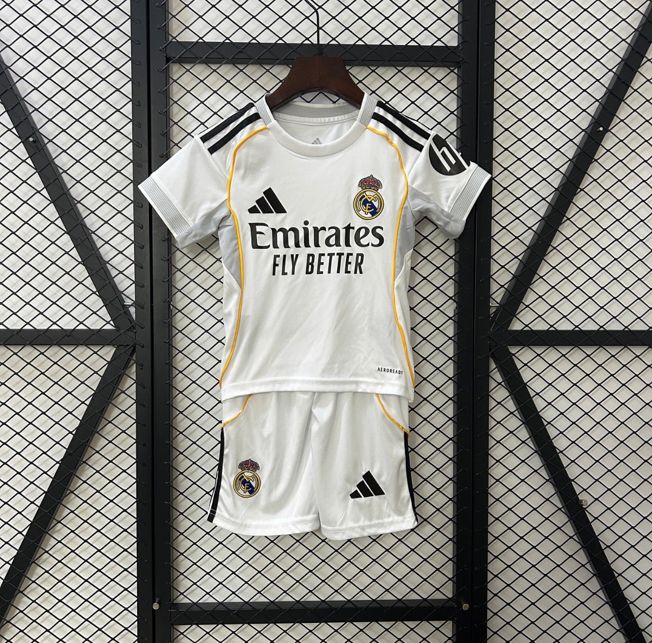 Real Madrid 2025/26 Home Kit - KIDS SET