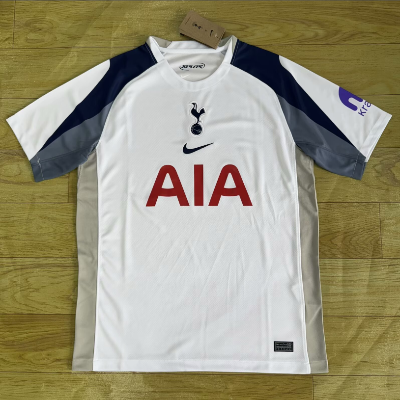 Tottenham Hotspur 2025/26 Home Kit